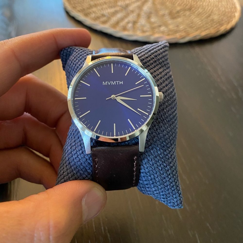 *Amazing Condition* MVMT The 40 MM Blue with Brown